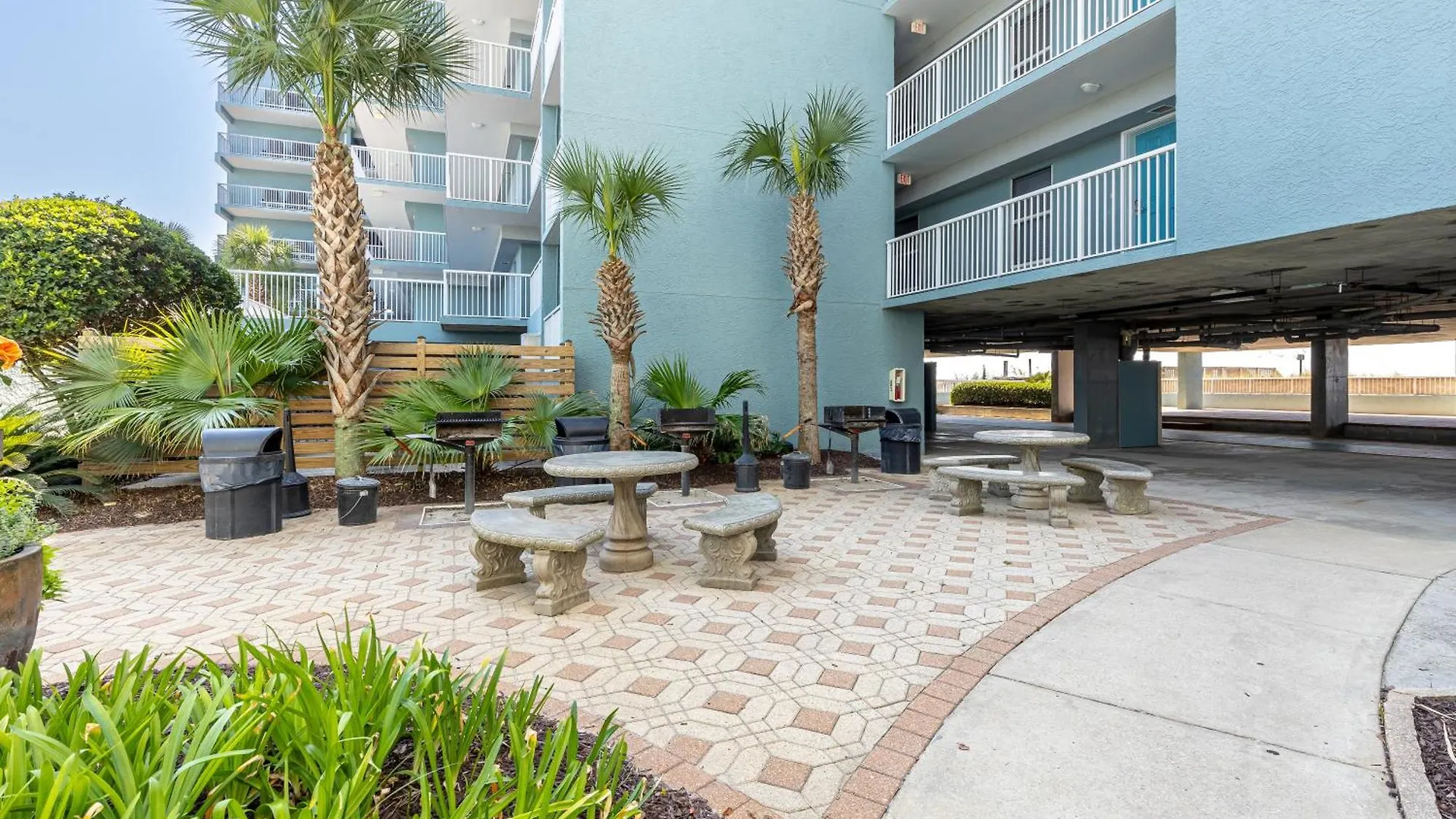 Sandpiper Cove 8132- By Holiday Isle Properties Destin 0*,  United States